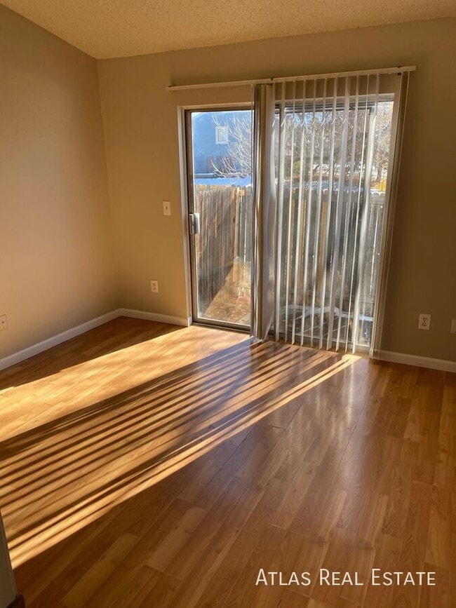 Building Photo - 851 S Uravan Ct