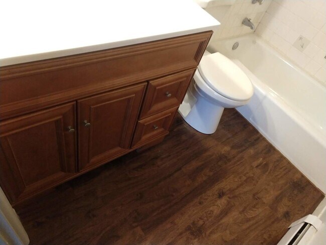 Building Photo - 12645 S Alpine Dr