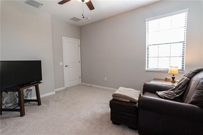 Building Photo - 5711 Colony Glen Rd