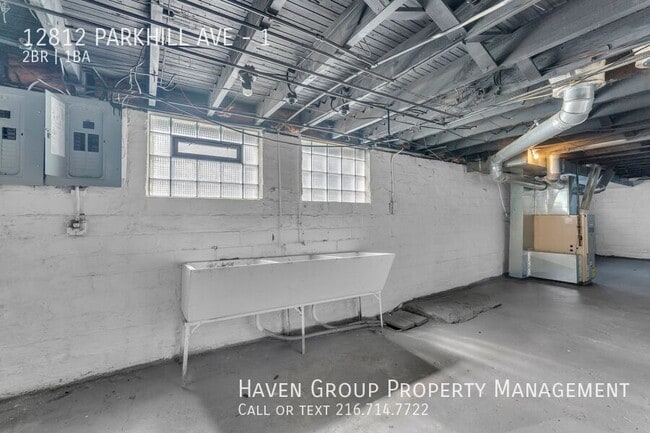 Building Photo - 12812 Parkhill Ave