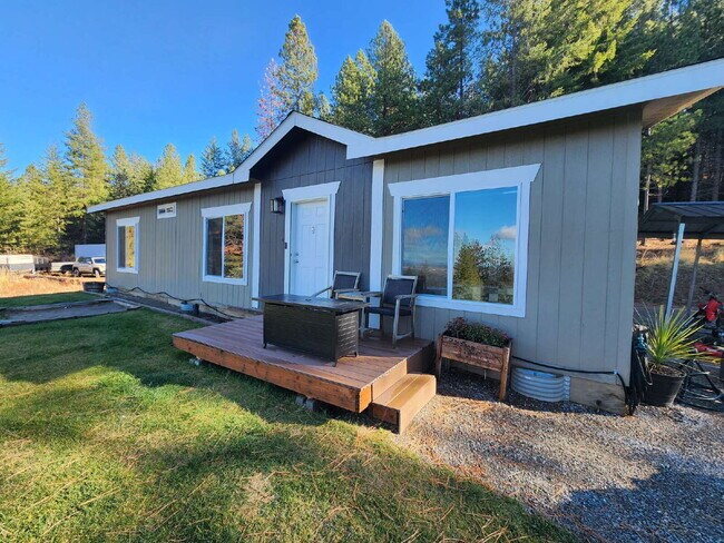Primary Photo - 3BR, 2BTH in Post Falls Above The Fog