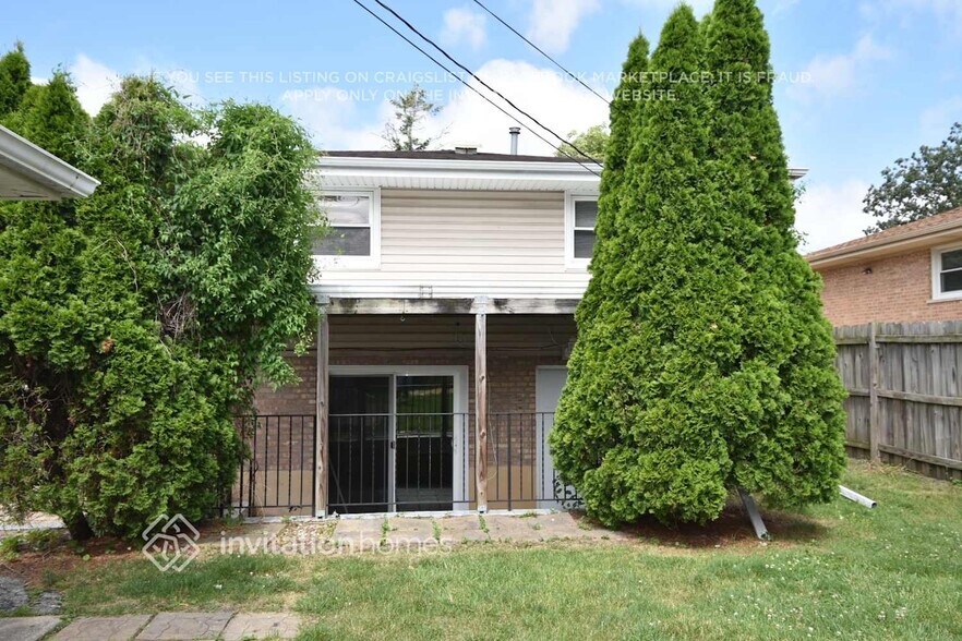Building Photo - 7939 Mason Ave