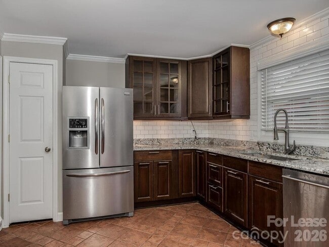 Building Photo - 1201 Seneca Pl