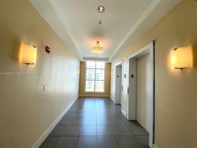 Building Photo - 2275 Biscayne Blvd