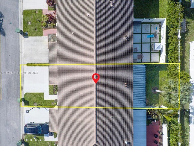 Building Photo - 136 SW 169th Ave