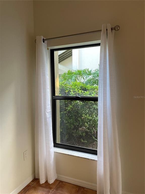 Building Photo - 1664 Starling Dr