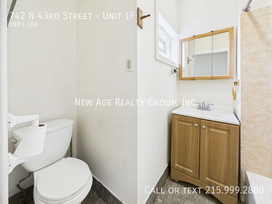 Building Photo - 742 N 43rd St
