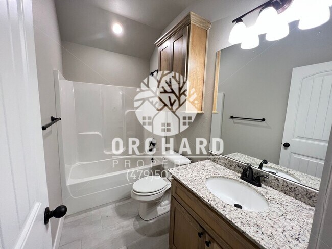 Building Photo - Single-Family Home- Beautiful Wellington Plan