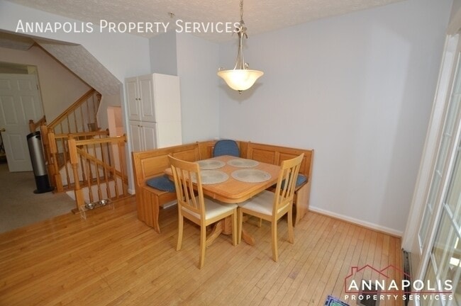Building Photo - 915 Nanticoke Run Way