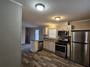 Building Photo - 2314 Catalpa St