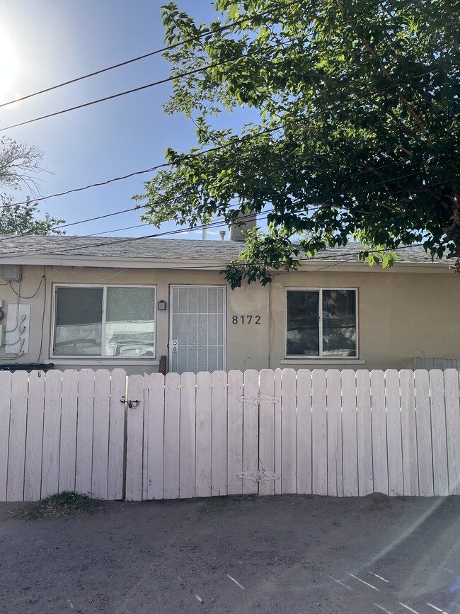 Primary Photo - 8172 Valley View Dr