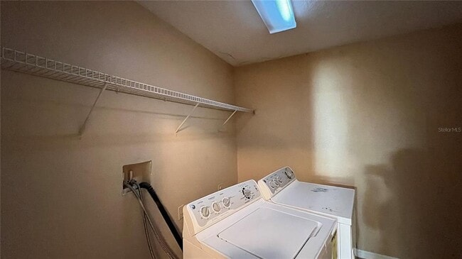 Building Photo - 1097 Sailing Bay Dr