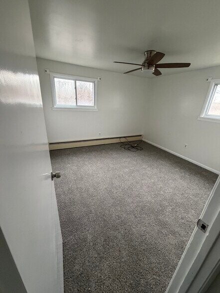 Building Photo - 2025 Abbott Rd