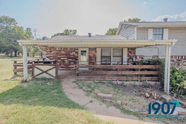 Building Photo - 15008 Ken Rd