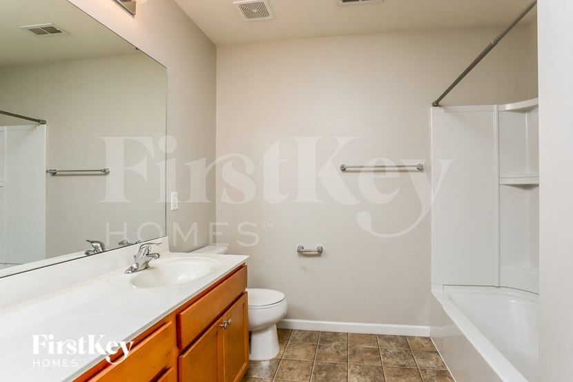 Building Photo - 125 Peruque Estates Ln