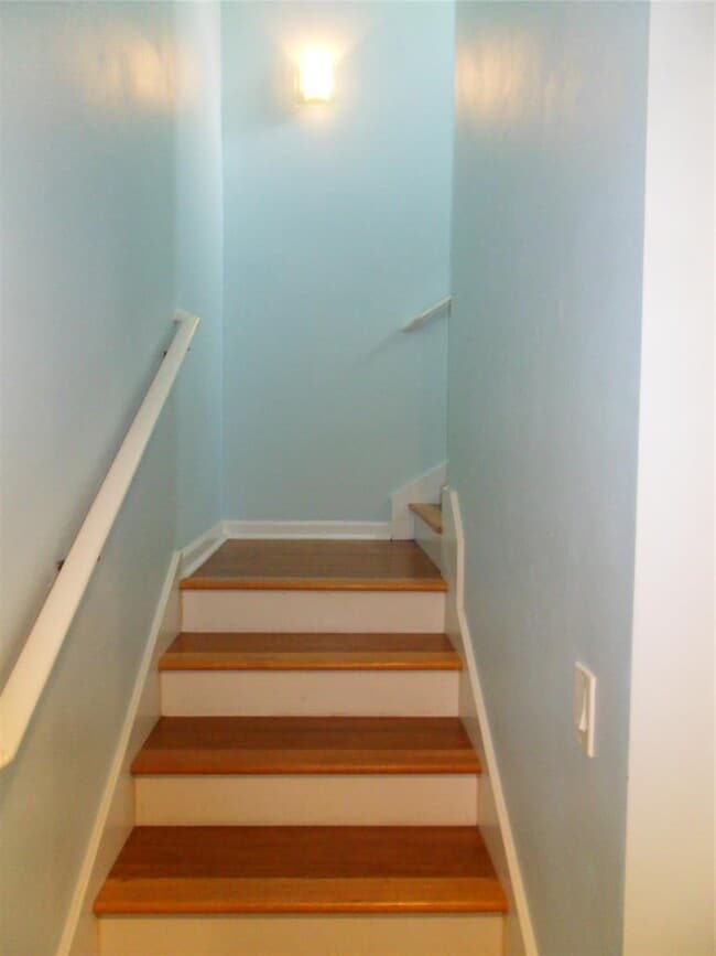 Building Photo - 1309 Singleton Ave