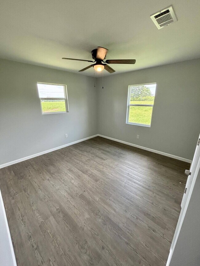 Building Photo - Available now FOR RENT in Dothan, AL!!