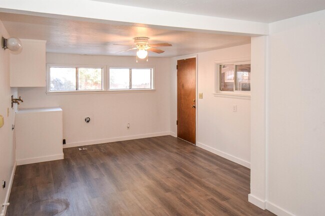 Building Photo - 376 S 100 W
