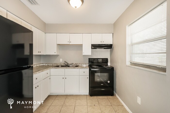 Building Photo - 58 Marshall Ln