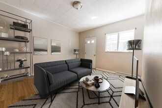 Building Photo - AVAILABLE JUNE 2026 - 2 Bedroom Home w/ loft in Prime MT. WASHINGTON Location!