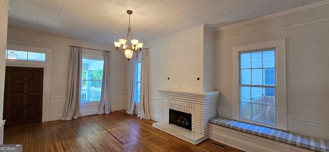 Building Photo - 712 Stonewall St