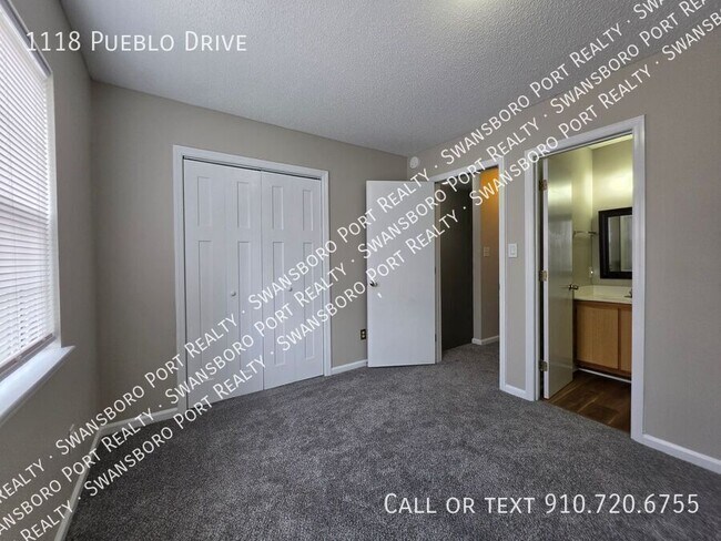 Building Photo - 1118 Pueblo Dr