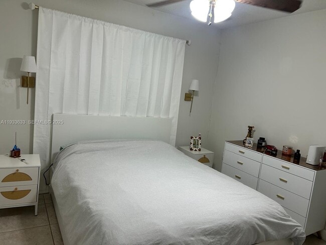 Building Photo - 14026 SW 151st Ct