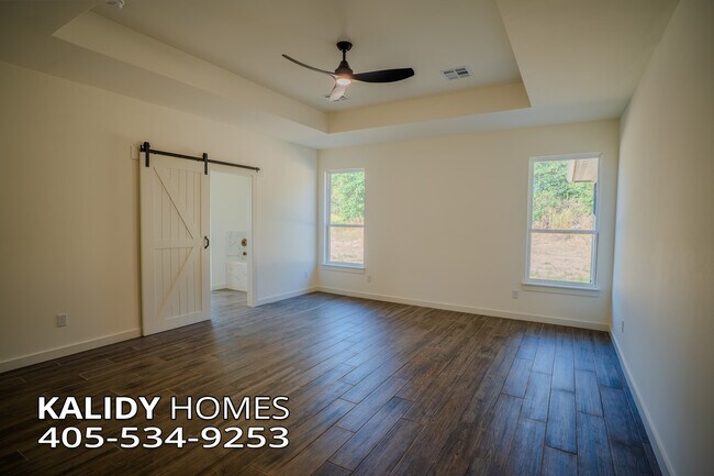 Building Photo - 1871 Kalidy Dr