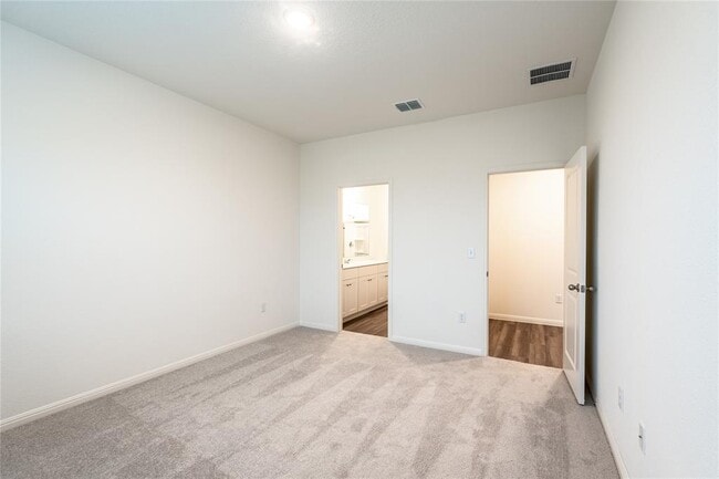 Building Photo - 144 Mullen Wy