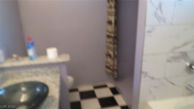 Building Photo - 5608 Crimson Ridge Dr