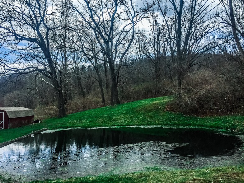 Building Photo - 2209 Elizabeth Ave