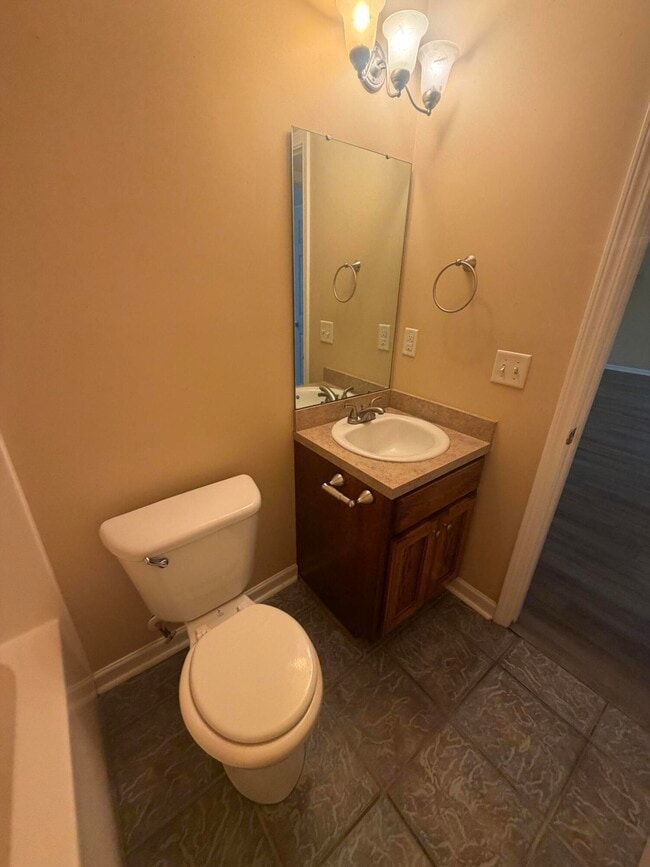 Building Photo - 30 Spanish Moss Cir