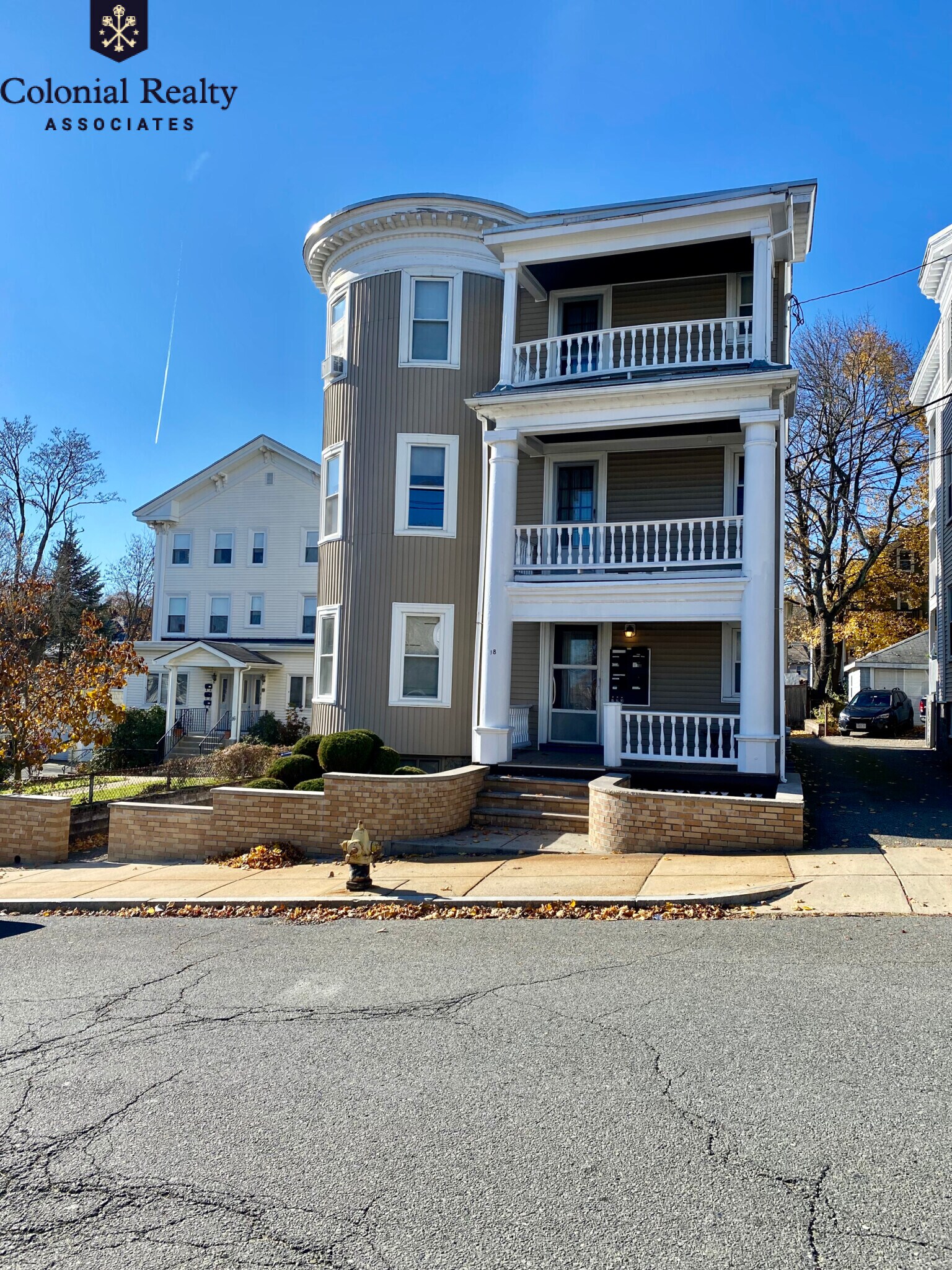 Building Photo - 18 Bigelow St