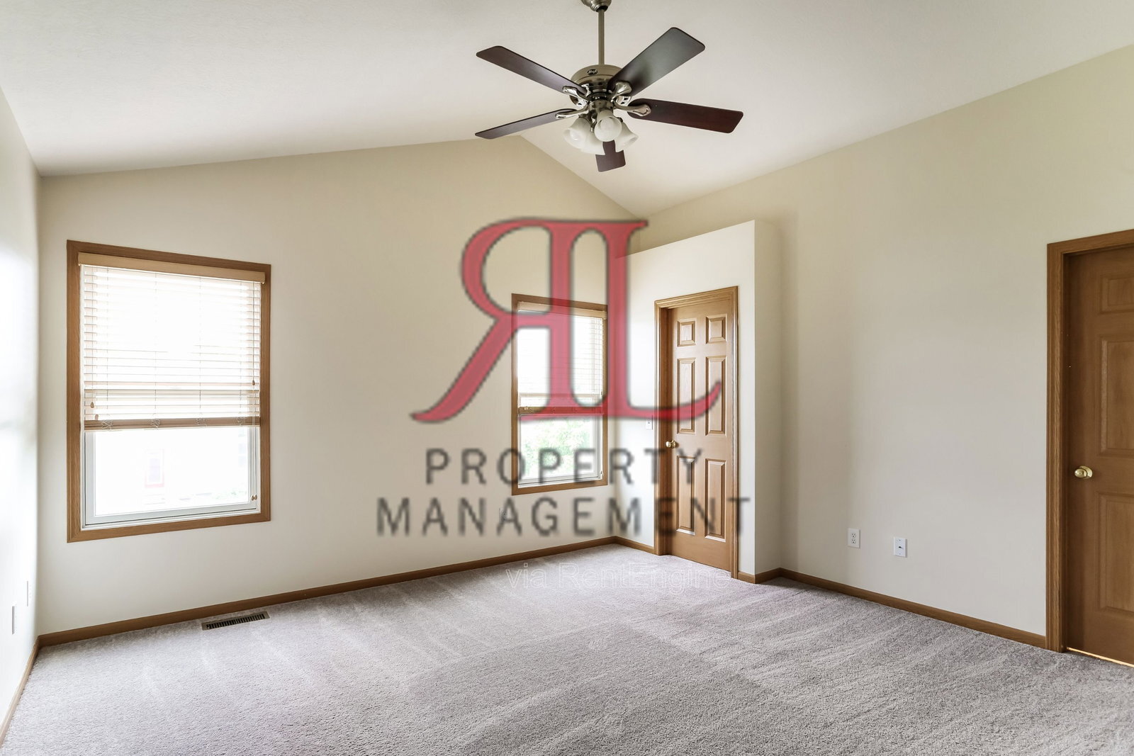 Building Photo - 8669 Brenstuhl Park Dr