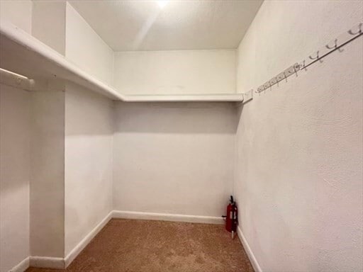 Building Photo - 54 Fountain Ln