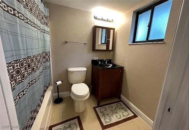 Building Photo - 1350 Green Valley Cir
