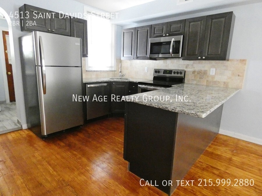 Building Photo - 4513 St Davids St