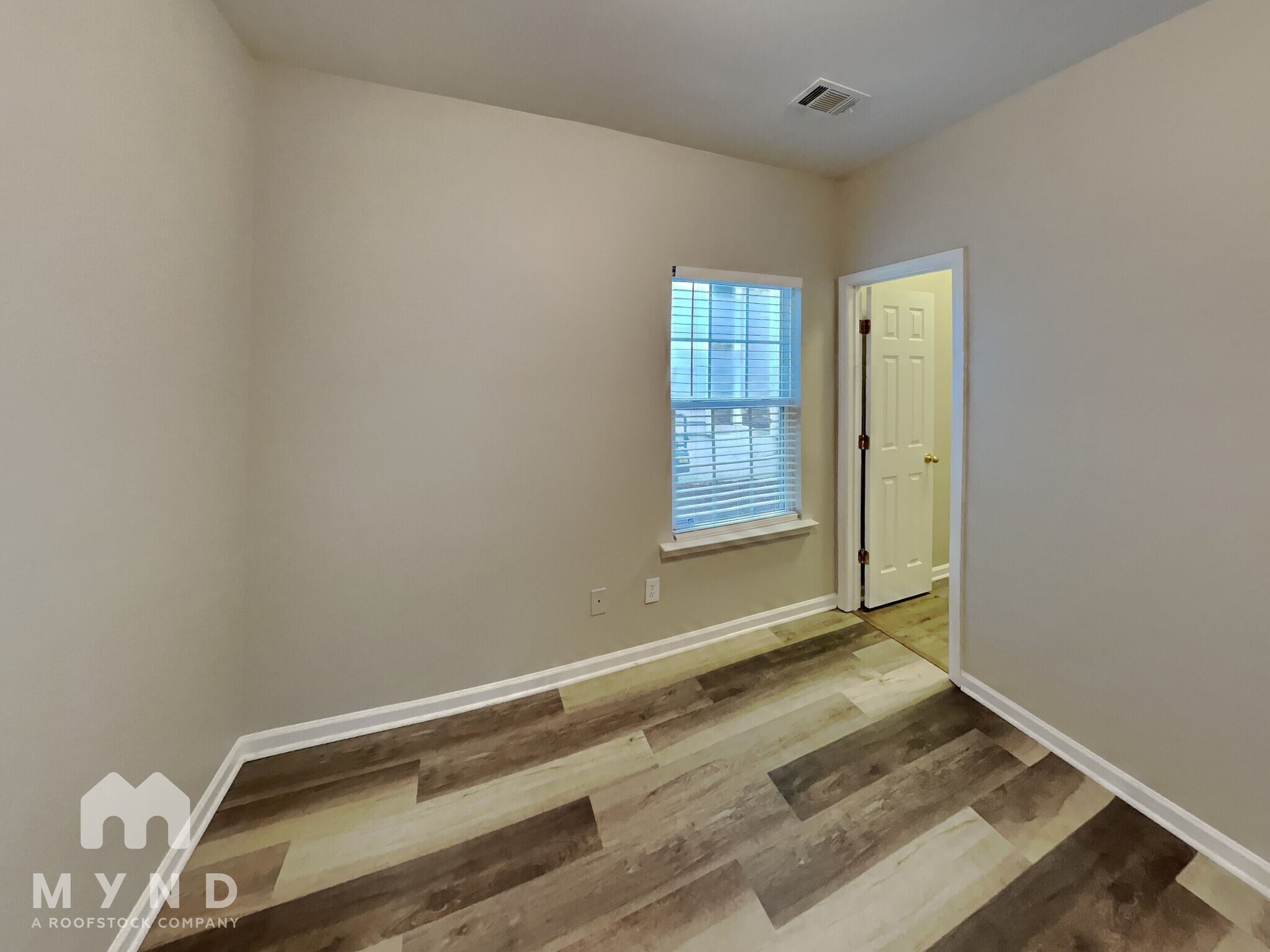 Building Photo - 2090 Appaloosa Way