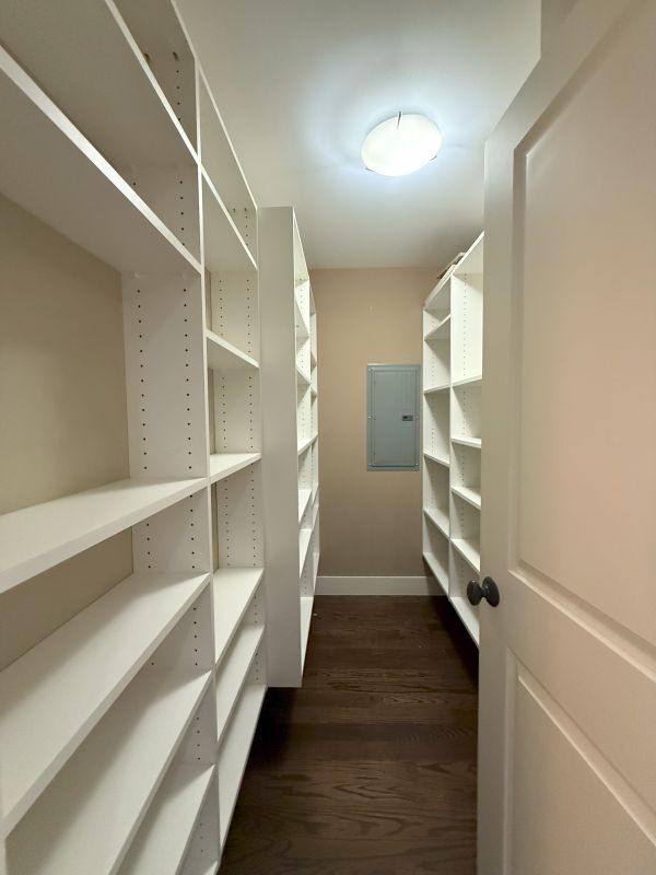 Building Photo - 2819 14th Ave W