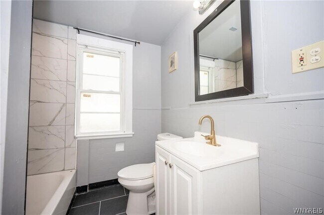 Building Photo - 98 E Delavan Ave