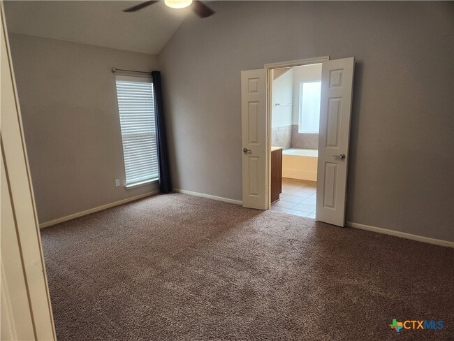 Building Photo - 5615 Fair Hill Dr