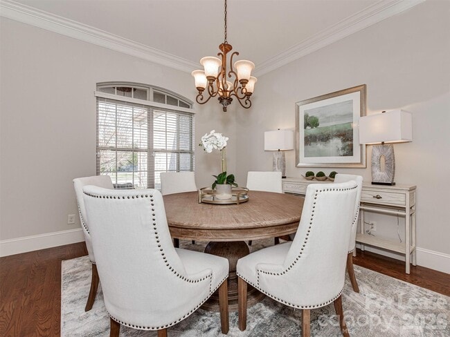 Building Photo - 1825 Mill Chase Ln