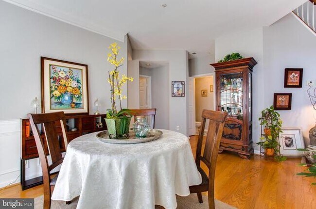 Building Photo - 7021 Haycock Rd