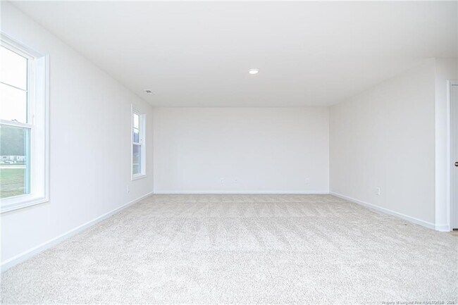 Building Photo - 5851 Panther Dr