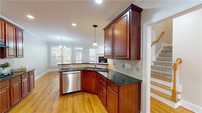 Building Photo - 3014 Gaston Cir