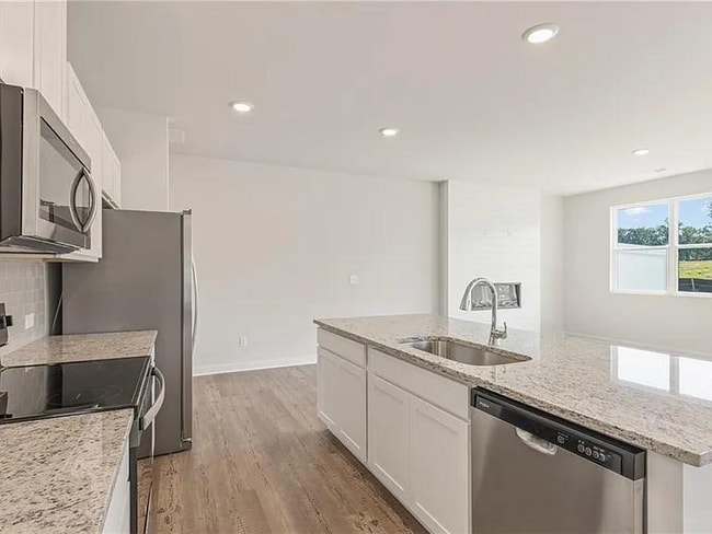 Building Photo - 2020 Underwood Dr