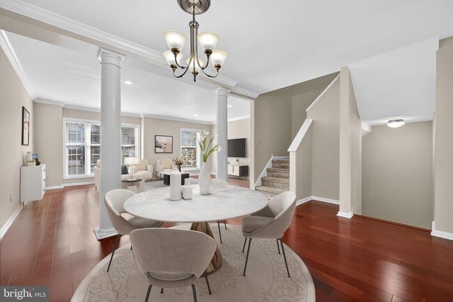 Primary Photo - 100 Parker Ave