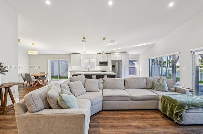 Building Photo - 1356 NW 192nd Ave