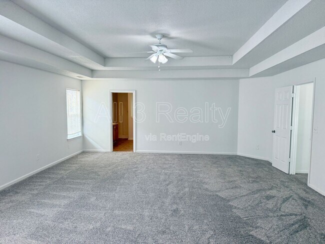 Building Photo - 231 Baywood Crossing