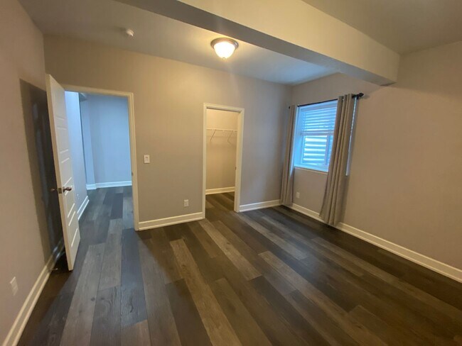Building Photo - Incredible Home in Parker